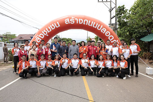 ส่งมอบอุปกรณ์ลดความเสี่ยงบนถนน สี่แยกเทศบาลศรีธาตุ จ.อุดรธานี